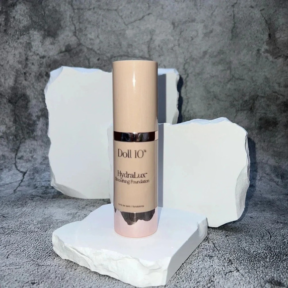 DOLL‎ 10 HYDRALUX FULL COVERAGE SMOOTHING  FOUNDATION BRAND NEW NEVER USED TAN - Picture 1 of 12